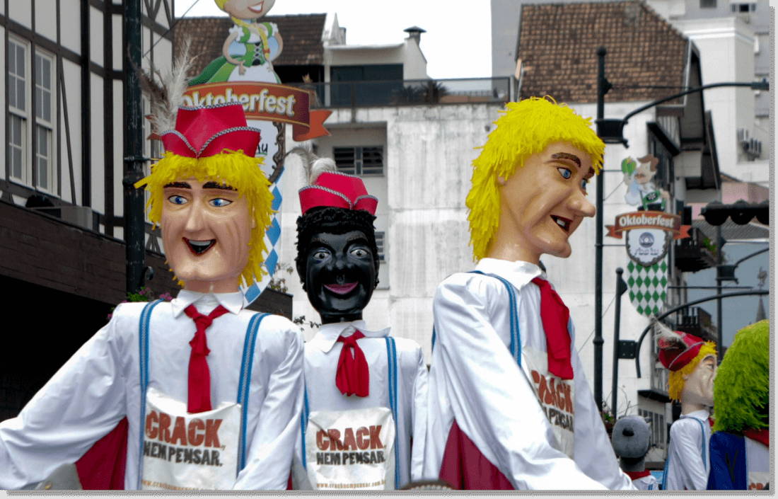 Bonecos de Peia