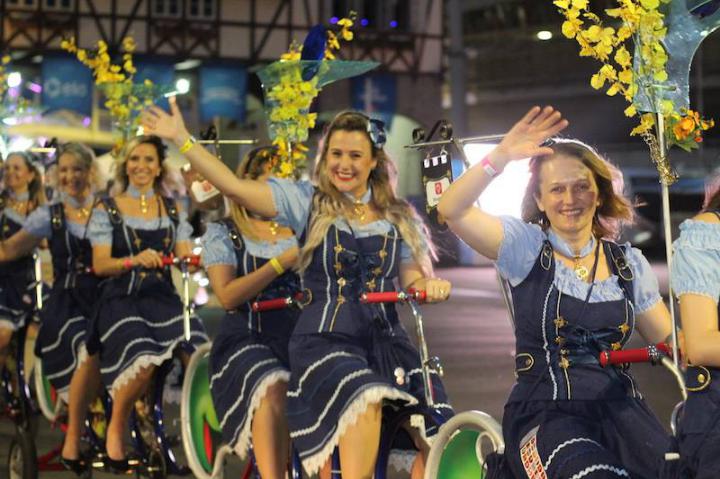 Desfile 17/10/2018